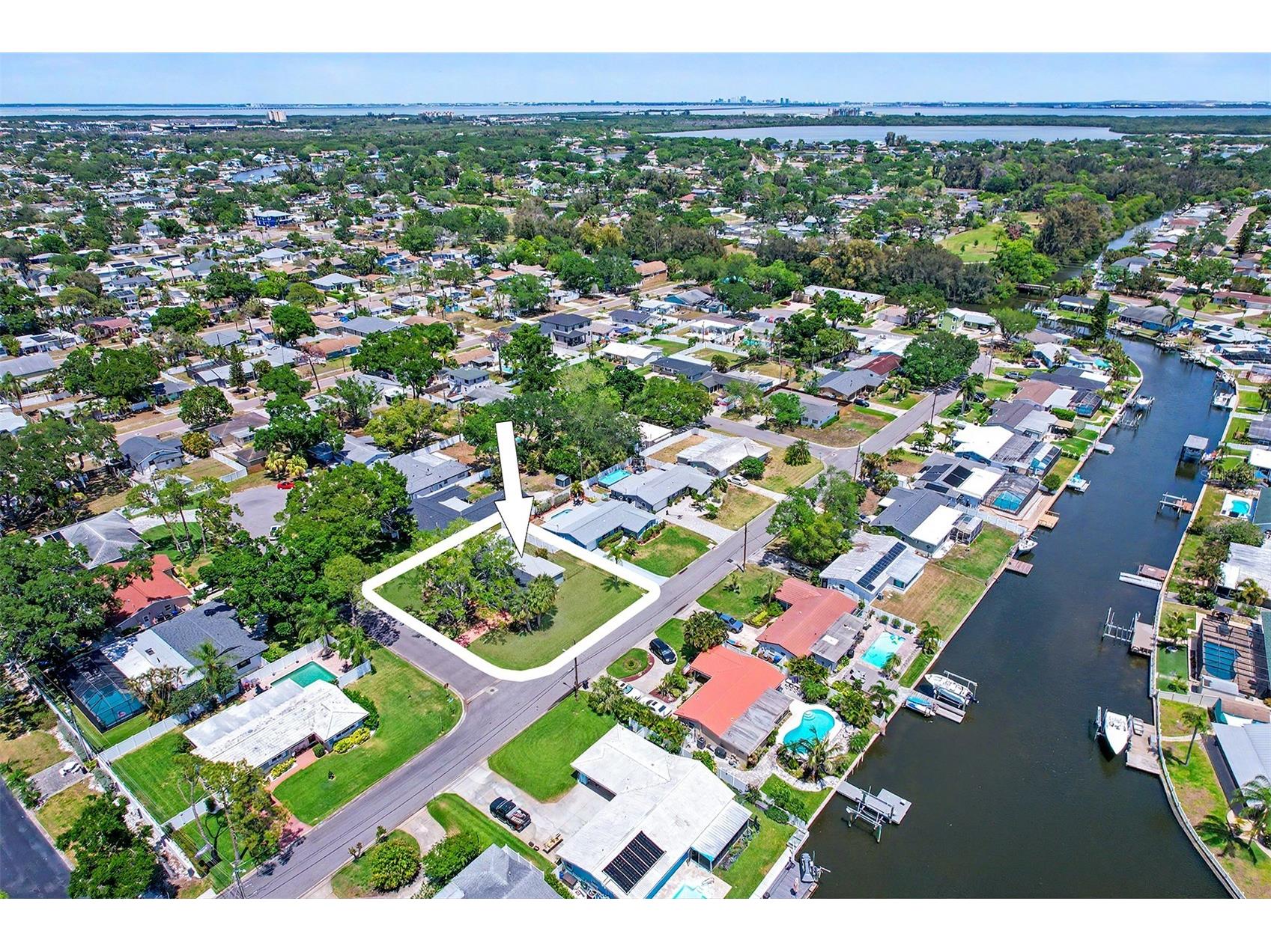 7901 3rd Street N Saint Petersburg FL 33702 TB8501705 image25