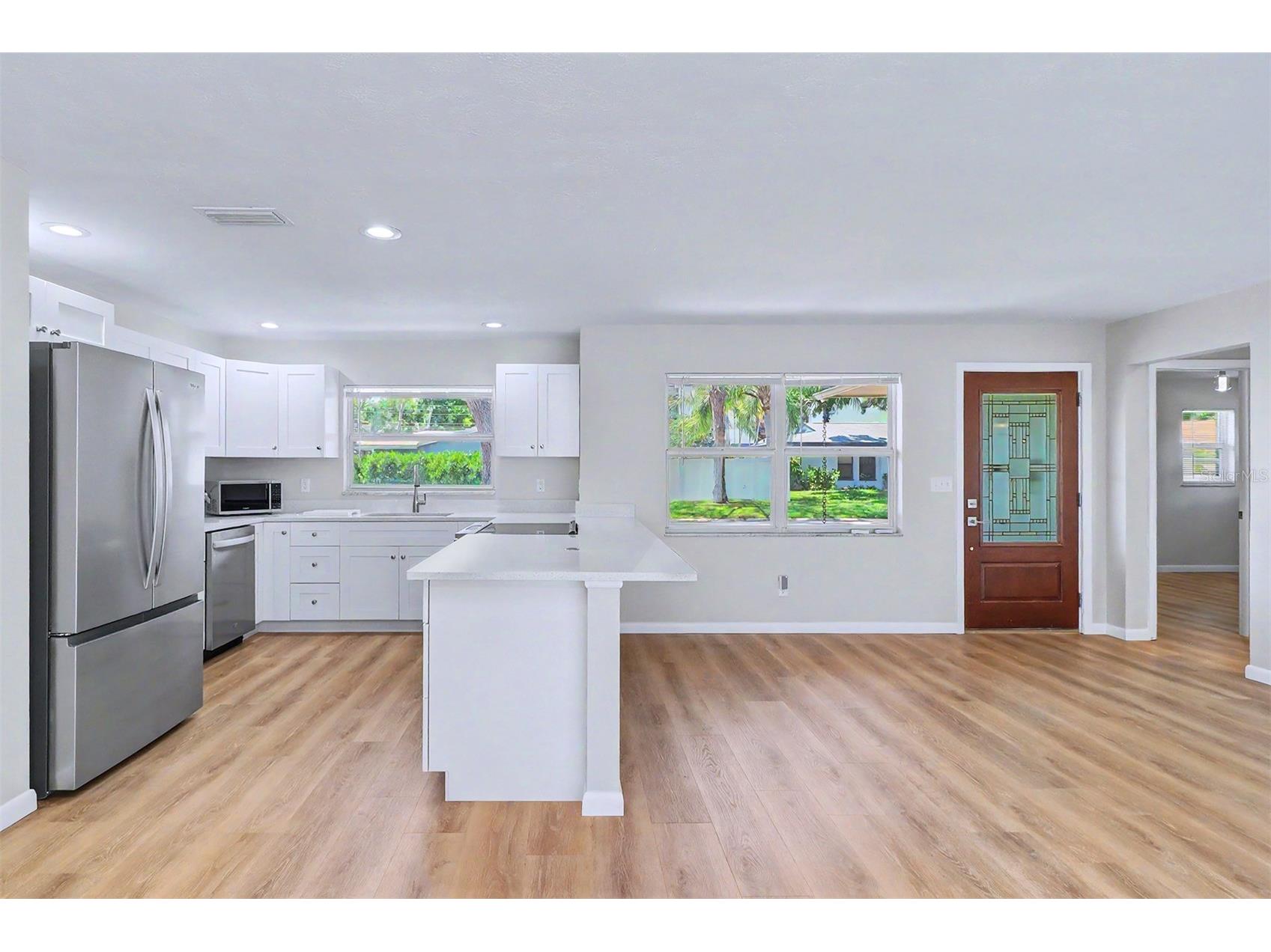 7901 3rd Street N Saint Petersburg FL 33702 TB8501705 image7
