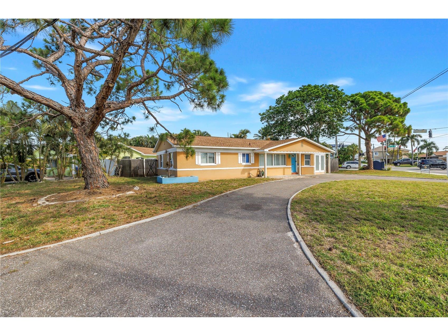 7901 Causeway Boulevard S Saint Petersburg FL 33707 TB8517212 image5