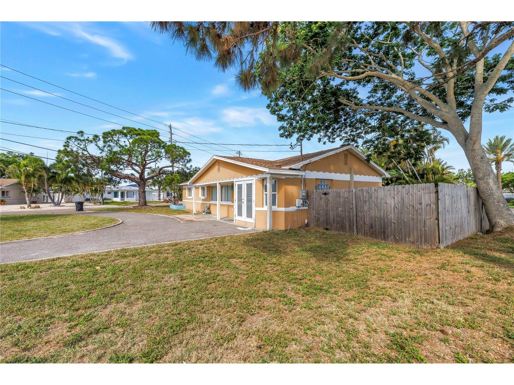 7901 Causeway Boulevard S Saint Petersburg FL 33707 TB8517212 image7