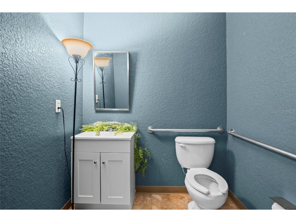 7901 Kingspointe Parkway #2 Orlando FL 32819 O6347552 image15