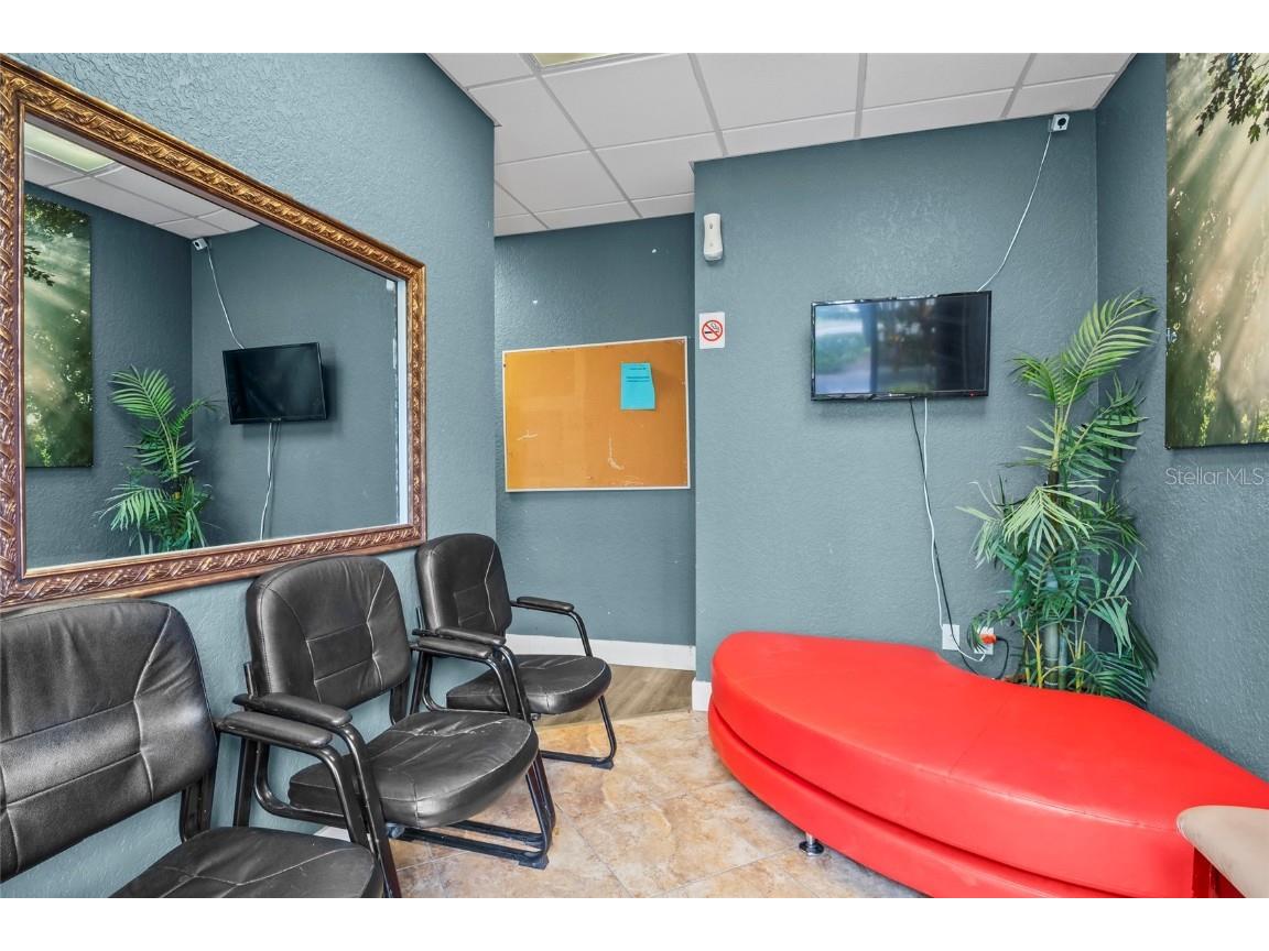 7901 Kingspointe Parkway #2 Orlando FL 32819 O6347552 image4