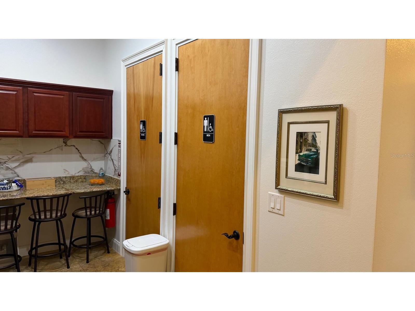 7901 Kingspointe Parkway #8 Orlando FL 32819 O6405573 image9