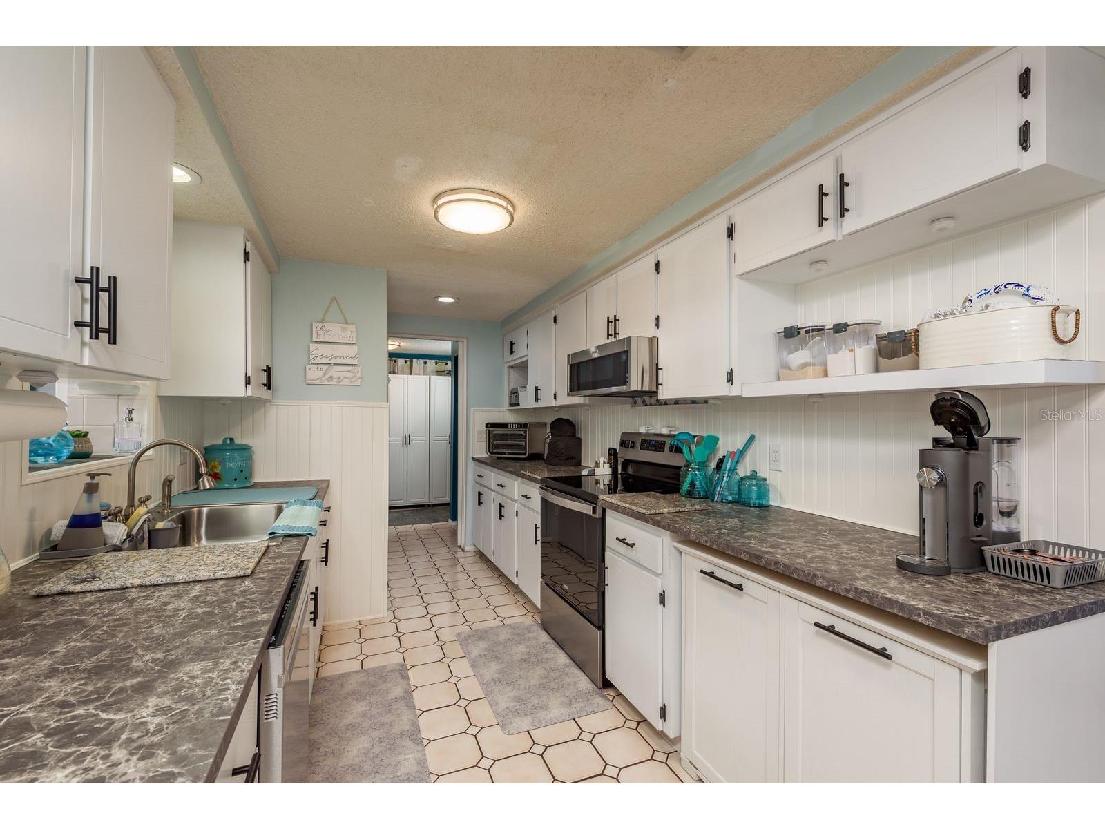 7901 Marlboro Drive Port Richey FL 34668 TB8394780 image9