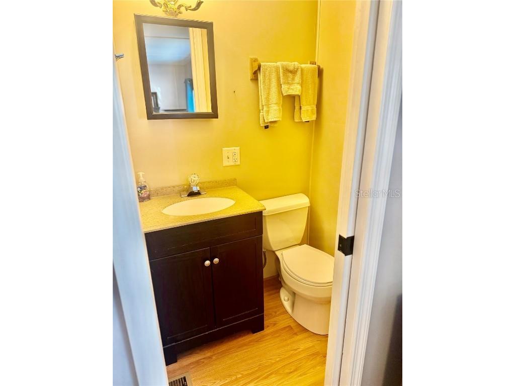 7901 N 40th Avenue N #21 Saint Petersburg FL 33709 TB8348960 image19
