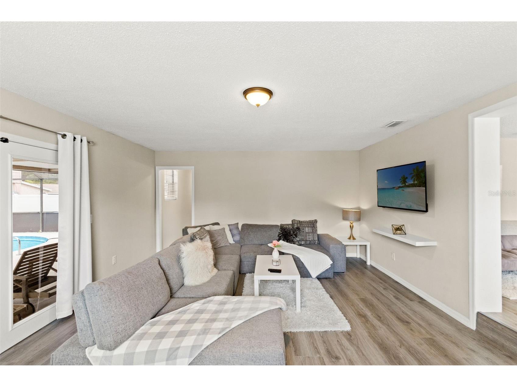 7901 N Packwood Avenue Tampa FL 33604 TB8496131 image15