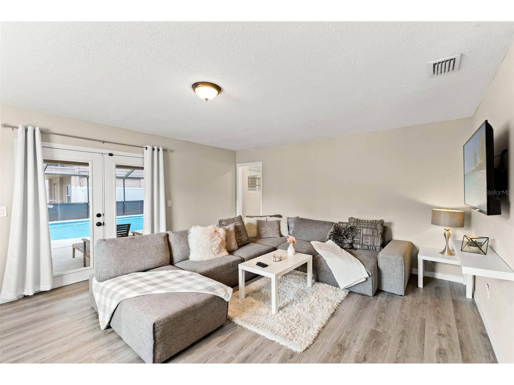 7901 N Packwood Avenue Tampa FL 33604 TB8496131 image5