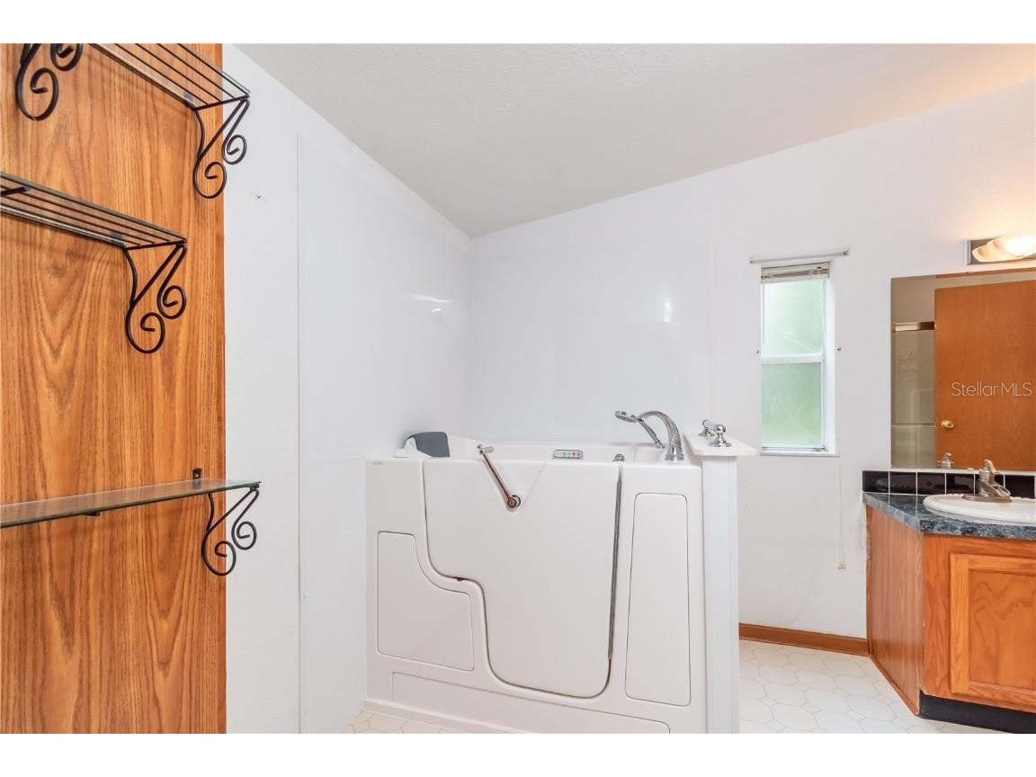 7901 NW 125th Street Reddick FL 32686 OM711917 image31