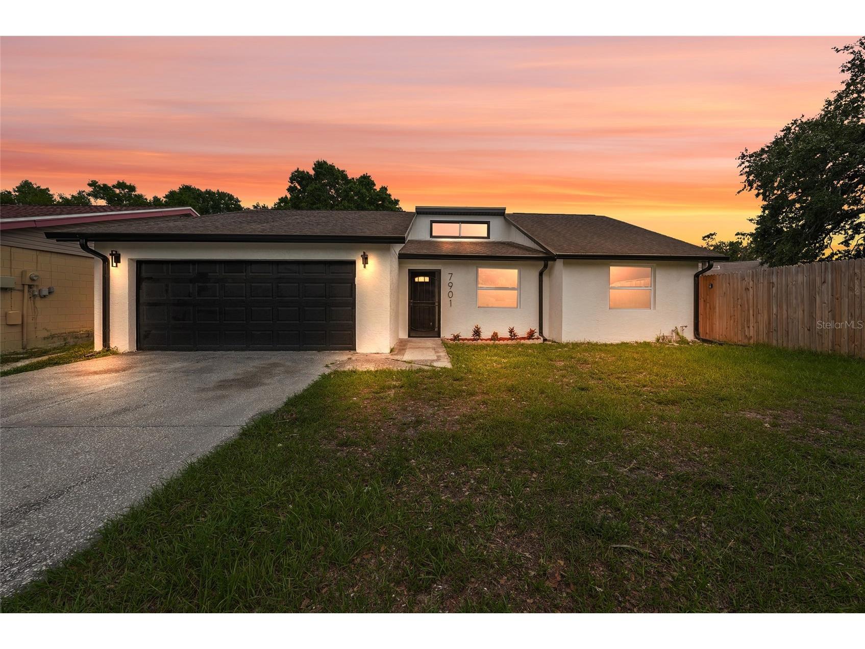 7901 Timberlane West Drive Tampa FL 33615 TB8527527 image1