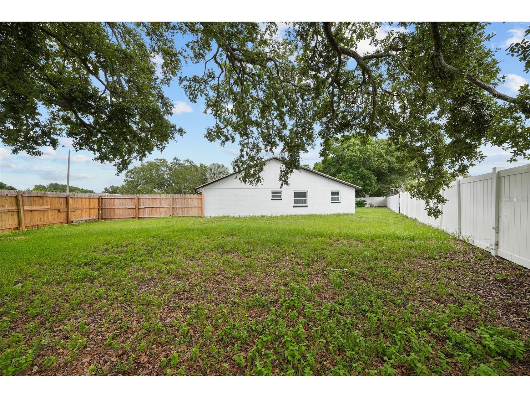 7901 Timberlane West Drive Tampa FL 33615 TB8527527 image24