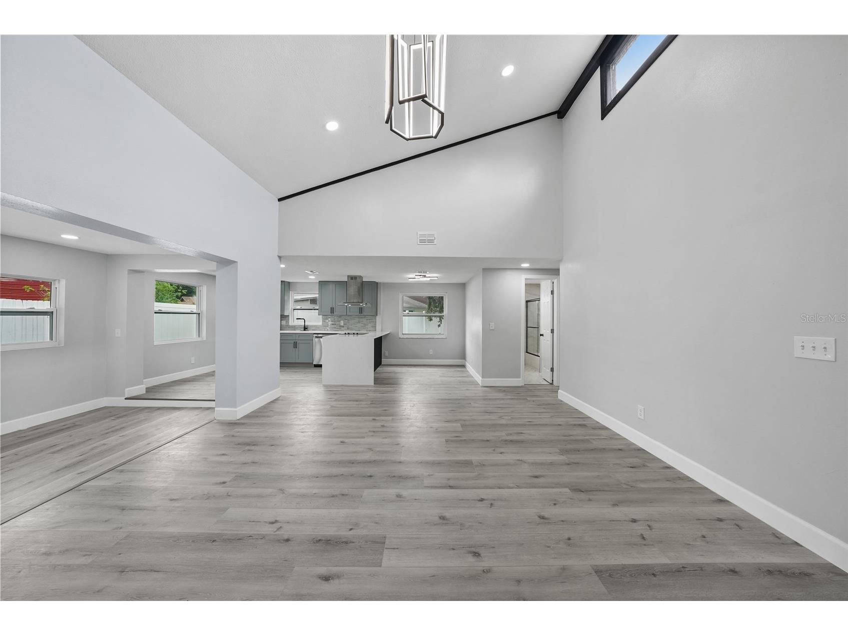 7901 Timberlane West Drive Tampa FL 33615 TB8527527 image6
