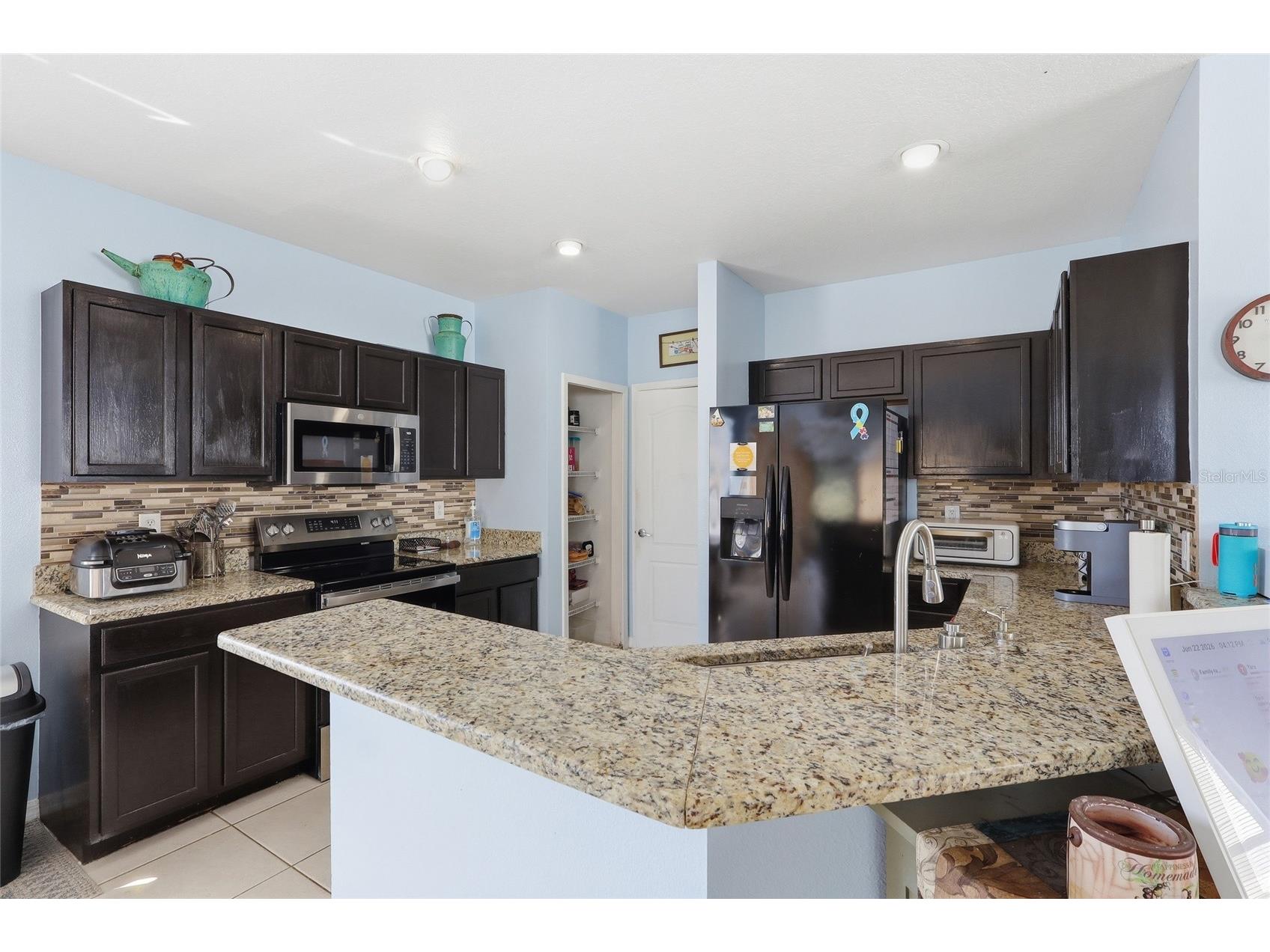 7902 Carriage Pointe Dr Gibsonton FL 33534 TB8523872 image9