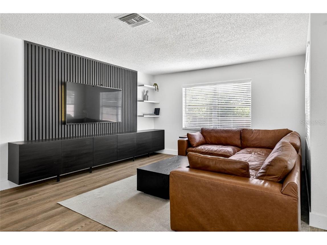 7902 Royal Hart Drive New Port Richey FL 34653 W7877872 image4