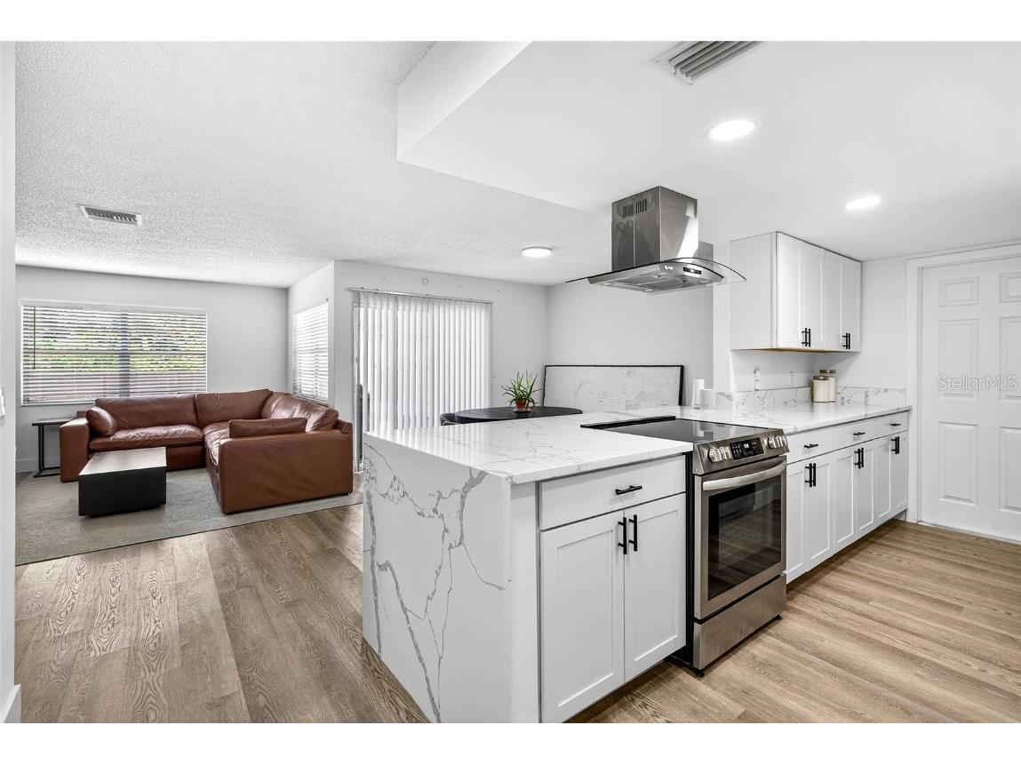 7902 Royal Hart Drive New Port Richey FL 34653 W7877872 image6