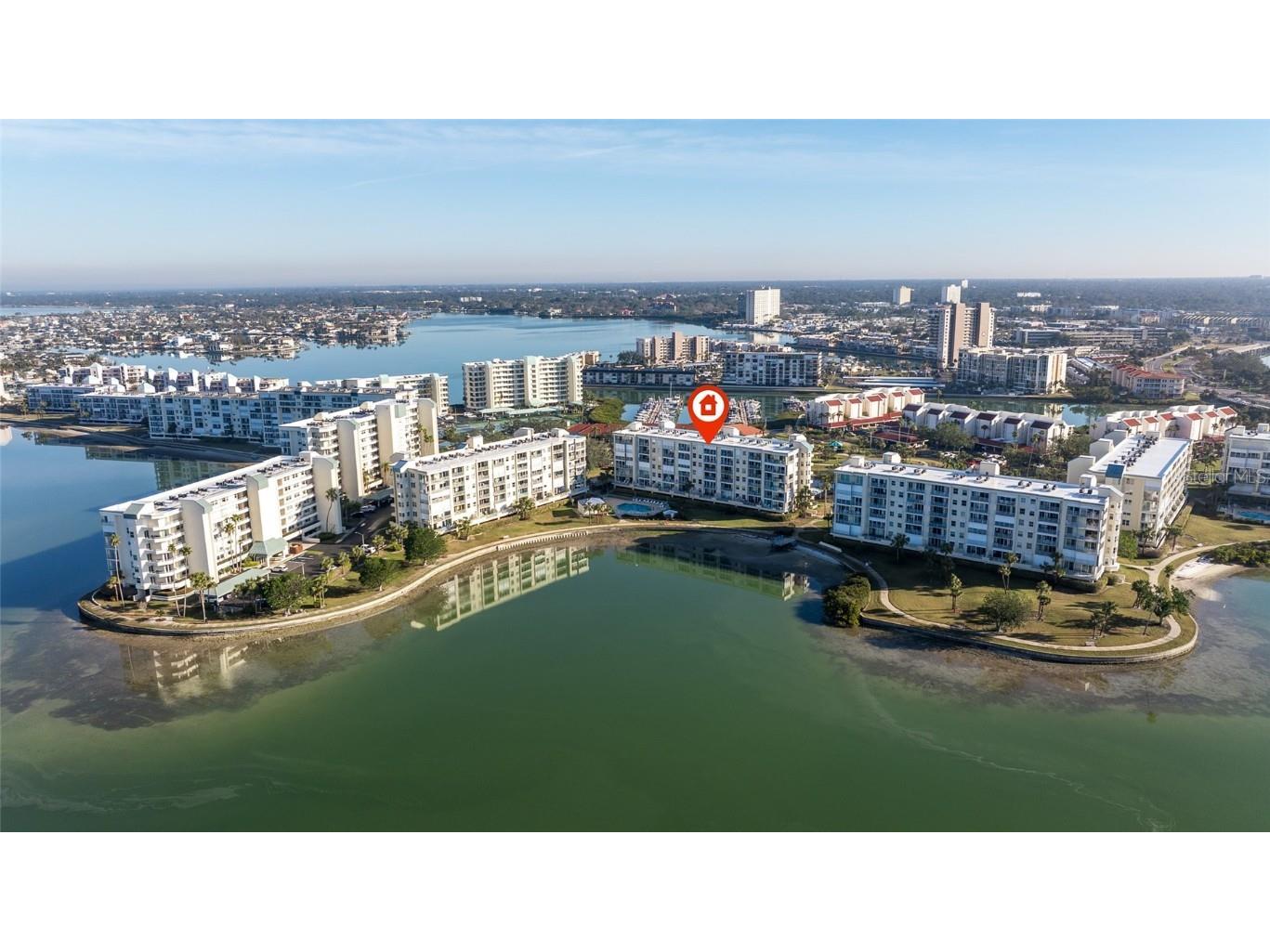 7902 Sailboat Key Boulevard S #206 South Pasadena FL 33707 - BOCA CIEGA BAY INTRACOASTAL TB8414187 image2