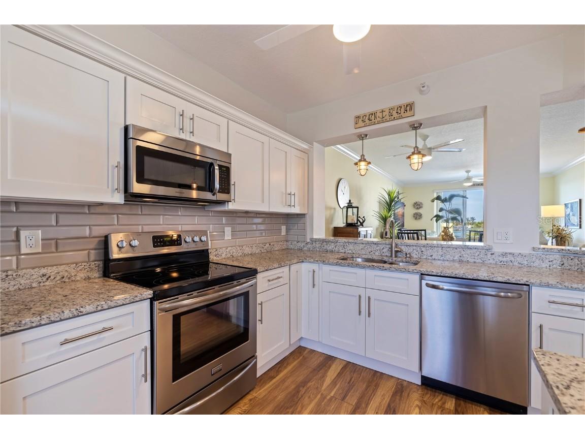 7902 Sailboat Key Boulevard S #206 South Pasadena FL 33707 - BOCA CIEGA BAY INTRACOASTAL TB8414187 image8