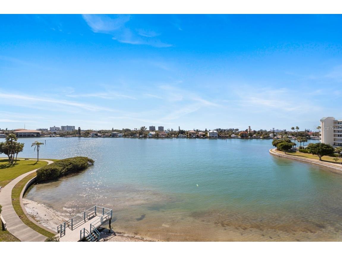 7902 Sailboat Key Boulevard S #401 South Pasadena FL 33707 - INTRACOASTAL/BOCA CIEGA BAY U8188349 image1