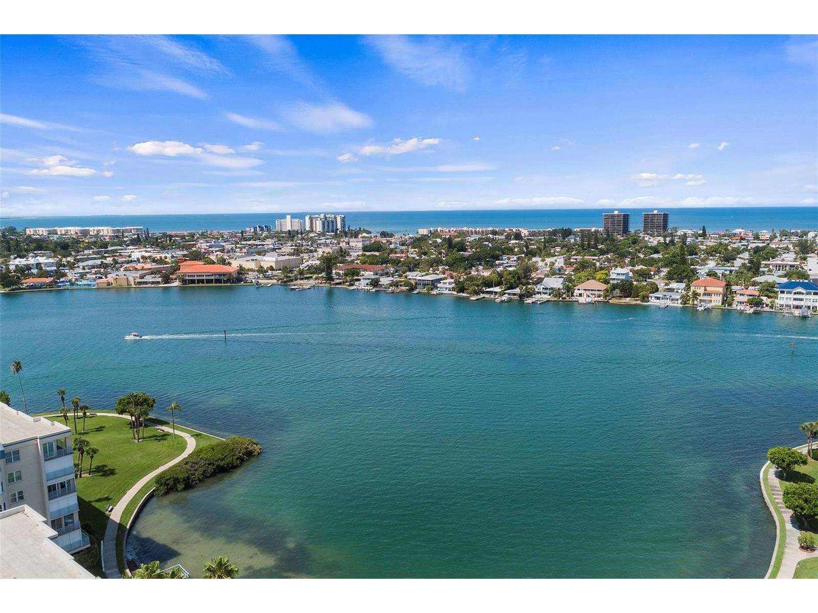 7902 Sailboat Key Boulevard S #608 South Pasadena FL 33707 - BOCA CIEGA BAY O6390422 image1