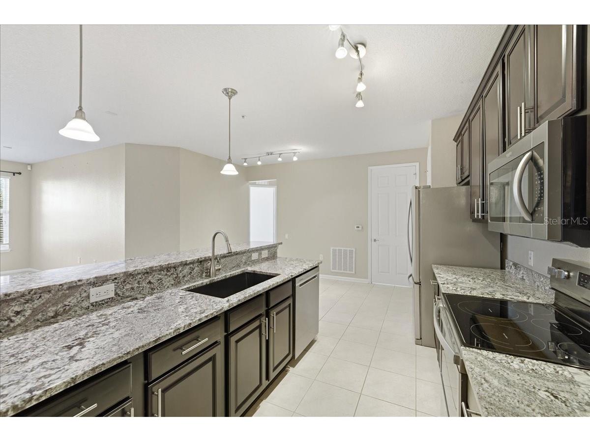 7903 Seminole Boulevard #2305 Seminole FL 33772 TB8493378 image10