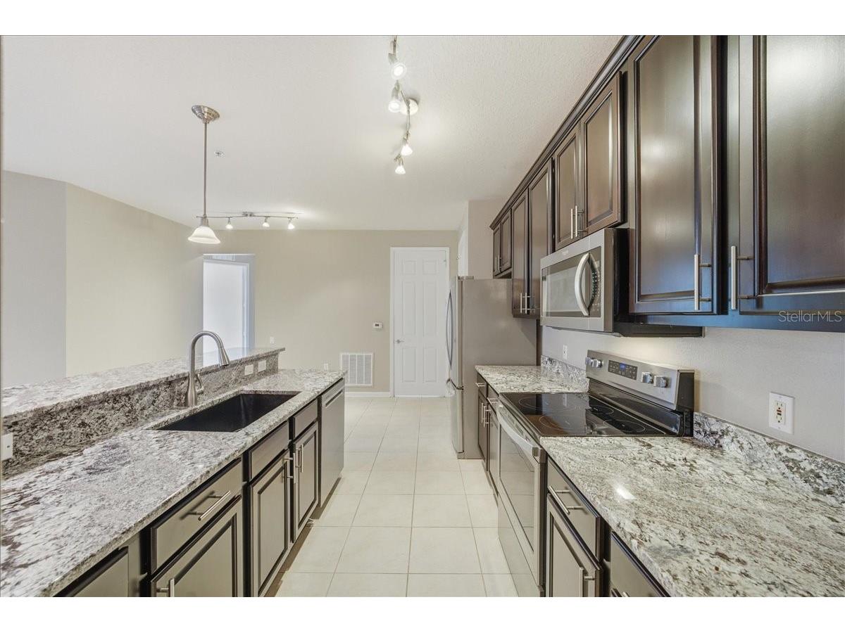 7903 Seminole Boulevard #2305 Seminole FL 33772 TB8493378 image9