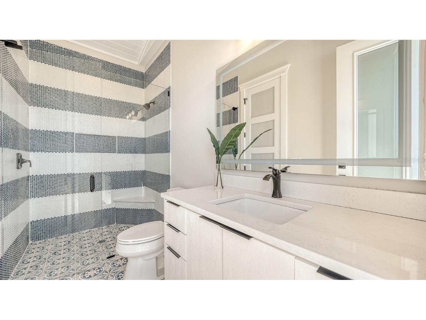 7904 20th Place W Bradenton FL 34209 A4632168 image18