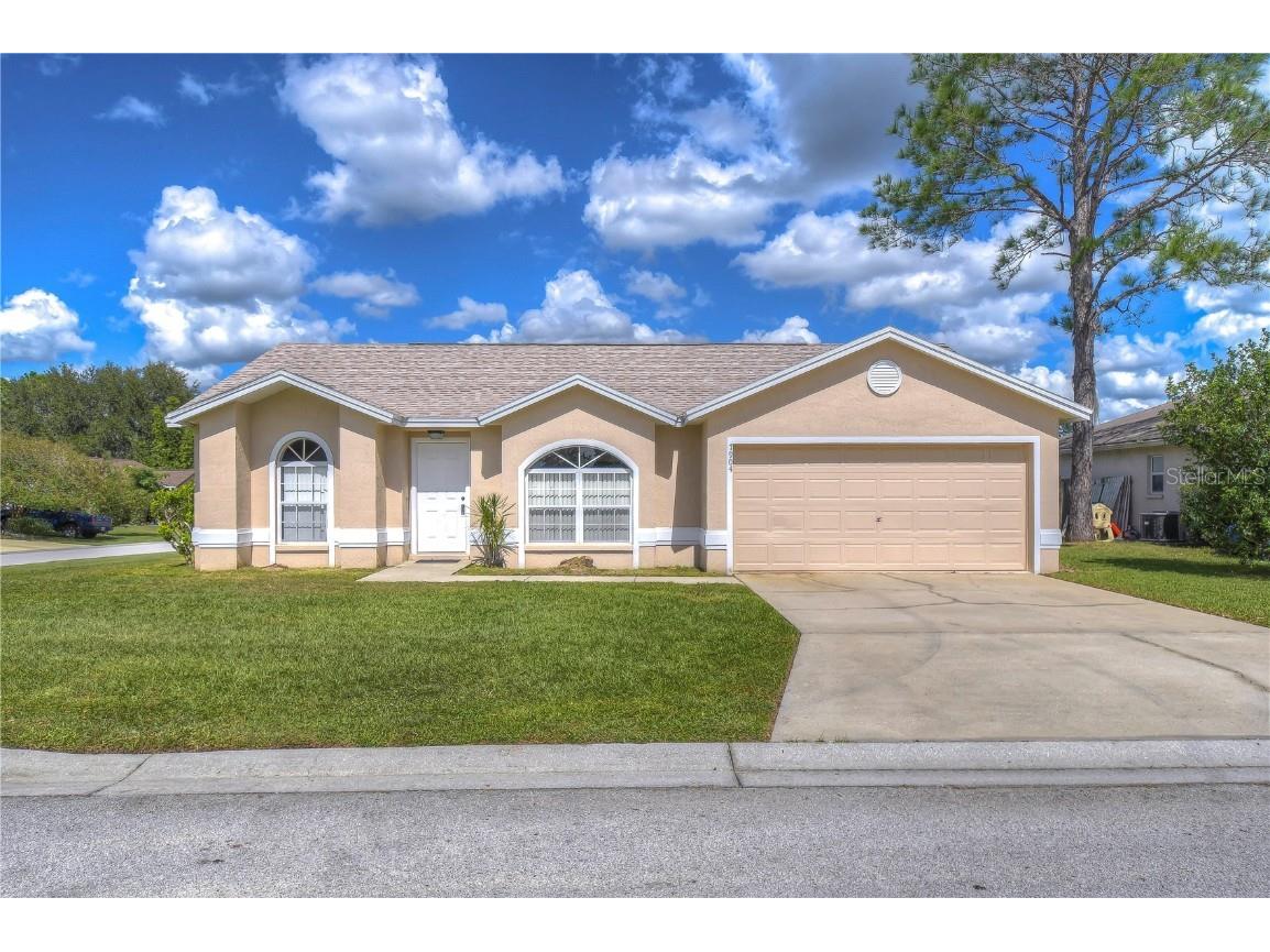 7904 Apple Blossom Drive Lakeland FL 33810 T3480911 image1