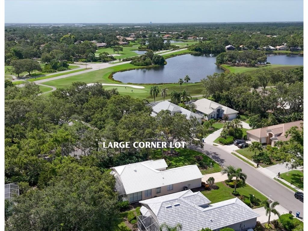 7904 Hampton Court University Park FL 34201 A4657741 image34