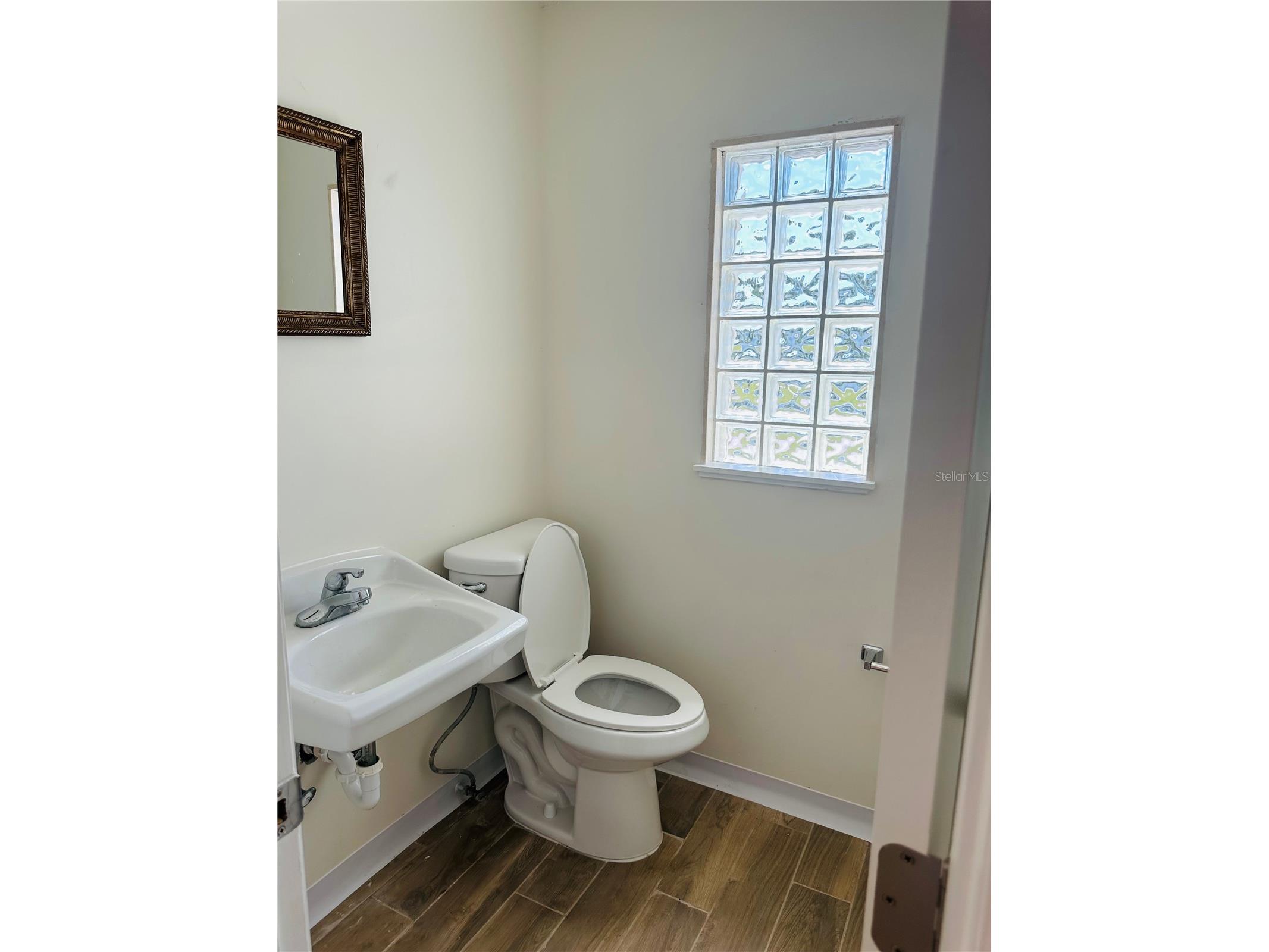 7904 Us Highway 19 Port Richey FL 34668 TB8508598 image18