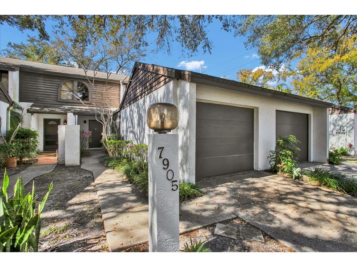 7905 Luxbury Place Tampa FL 33614 TB8468149 image1