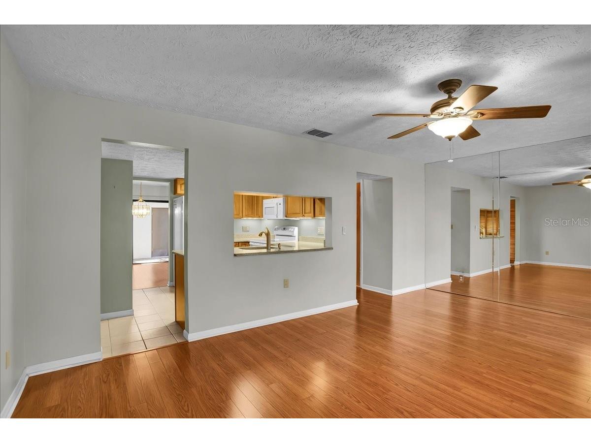 7905 Luxbury Place Tampa FL 33614 TB8468149 image14
