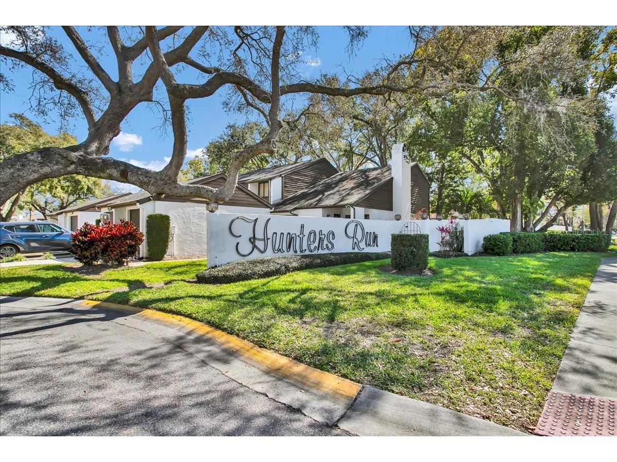 7905 Luxbury Place Tampa FL 33614 TB8468149 image2