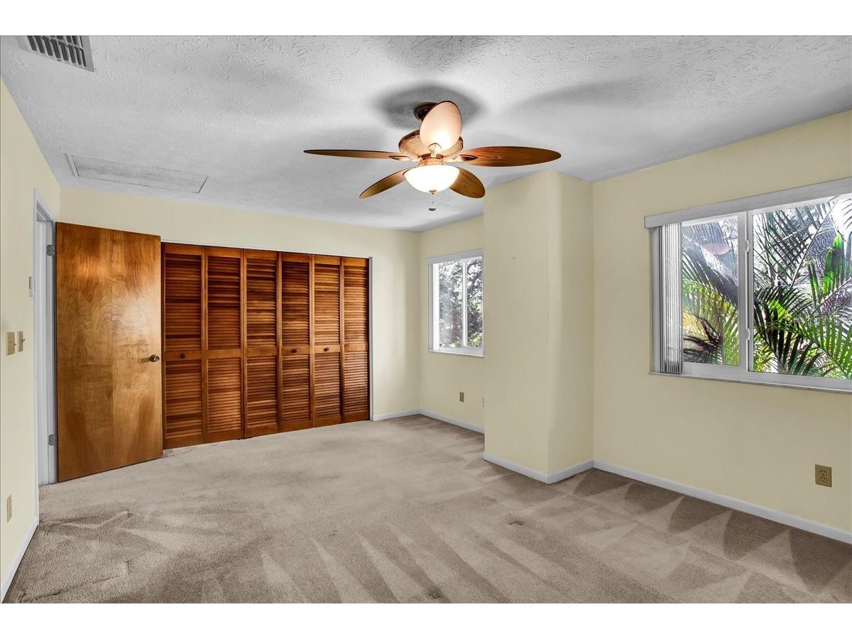 7905 Luxbury Place Tampa FL 33614 TB8468149 image39