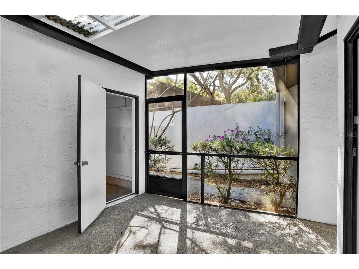 7905 Luxbury Place Tampa FL 33614 TB8468149 image50