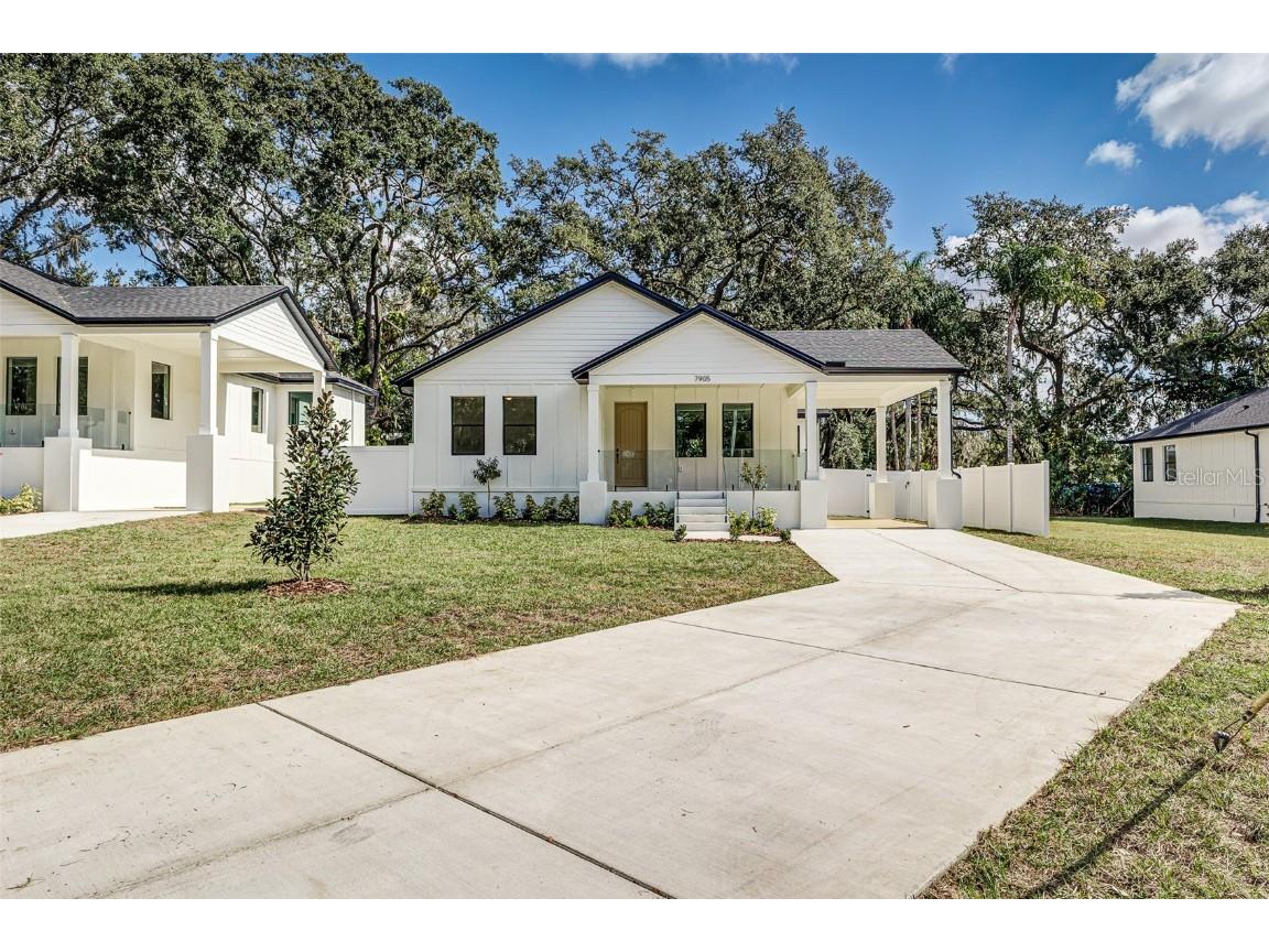 7905 N Greenwood Avenue Tampa FL 33604 TB8451504 image1