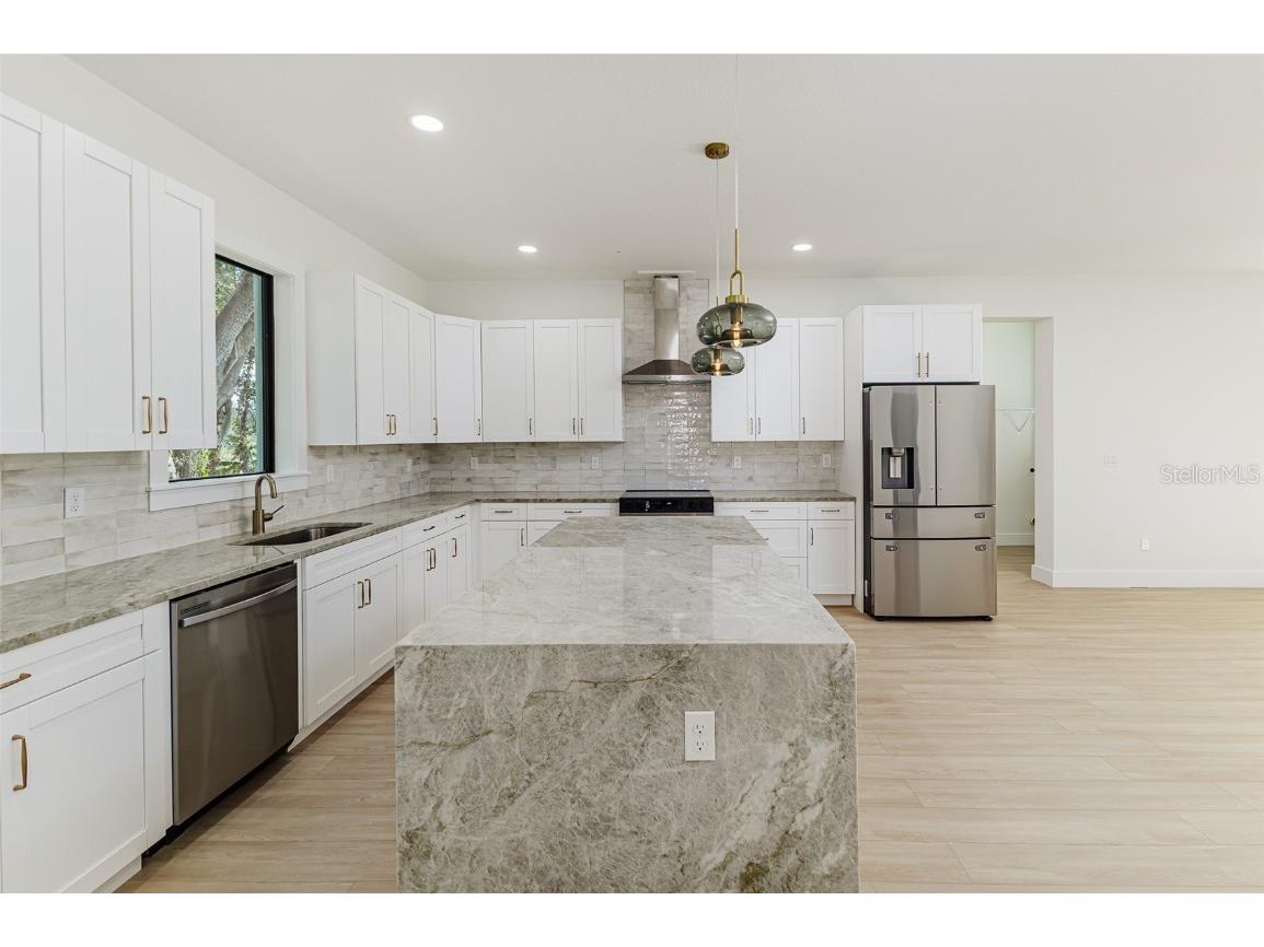 7905 N Greenwood Avenue Tampa FL 33604 TB8451504 image10