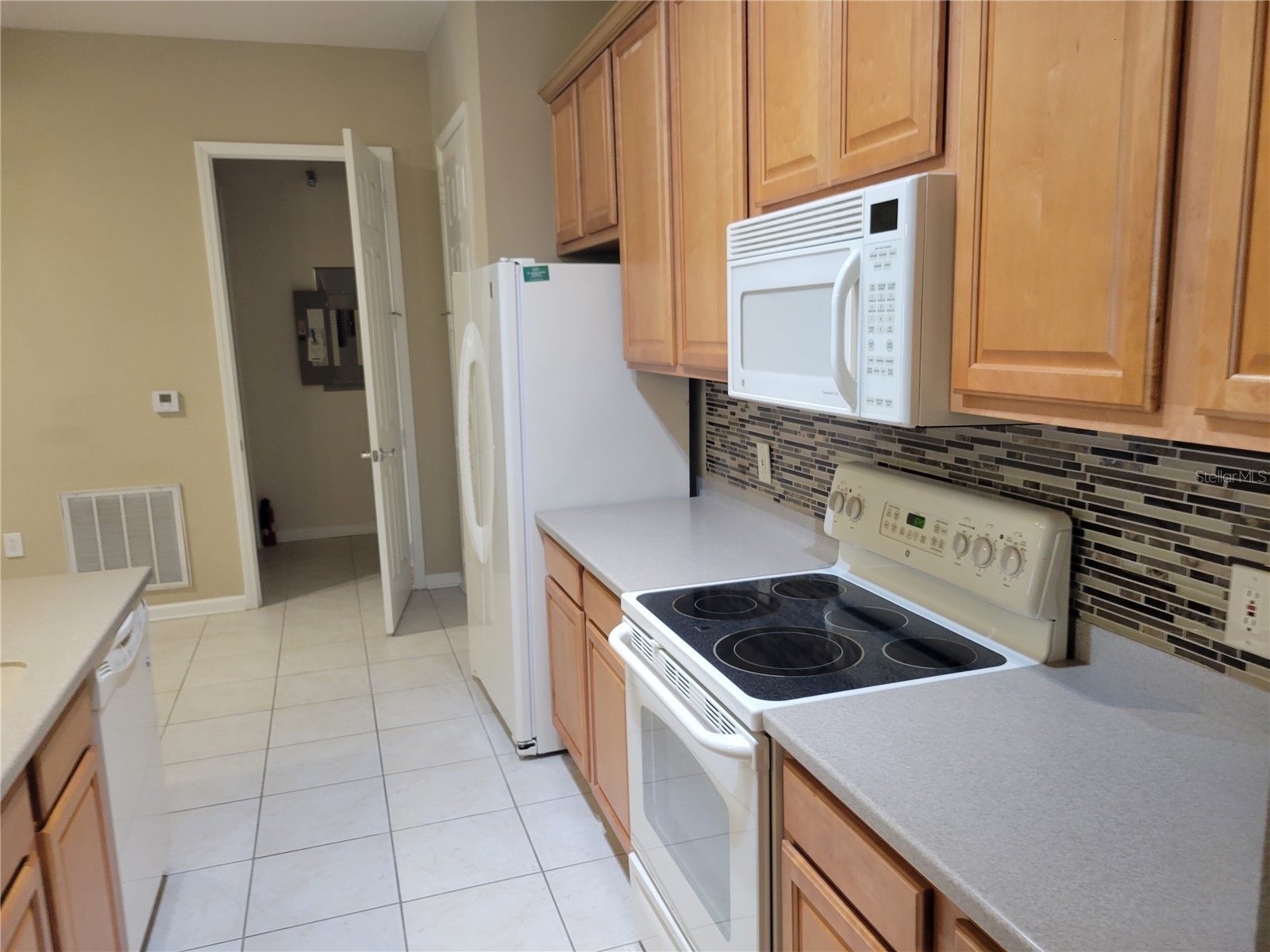 7905 N Seminole Boulevard #3404 Seminole FL 33772 TB8493002 image2