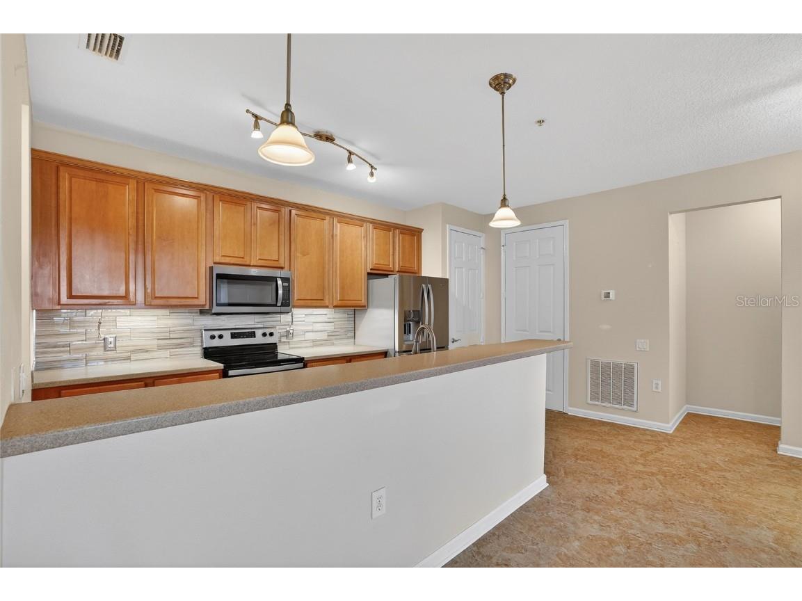 7905 Seminole Boulevard #3103 Seminole FL 33772 TB8459325 image16