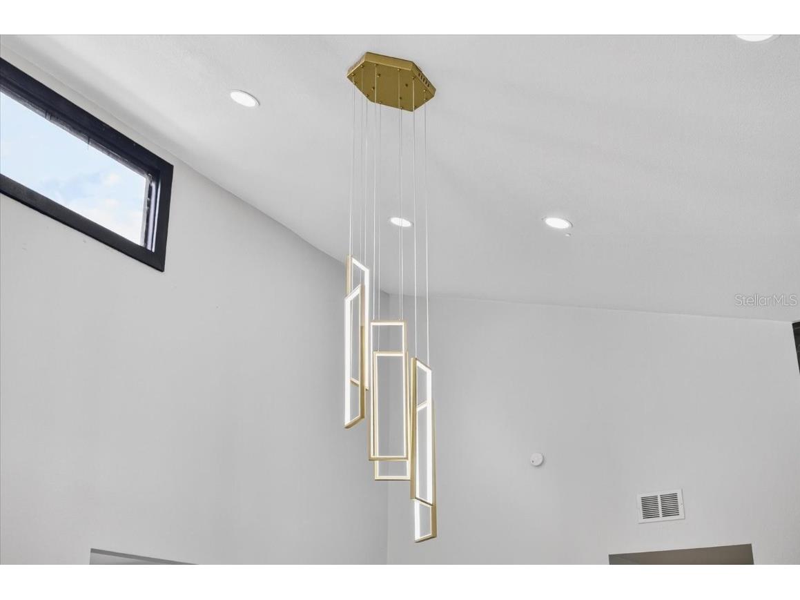 7905 Timberlane West Drive Tampa FL 33615 TB8443032 image11