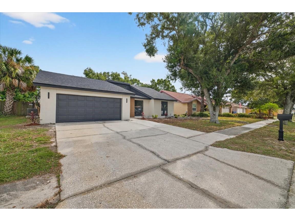 7905 Timberlane West Drive Tampa FL 33615 TB8443032 image2