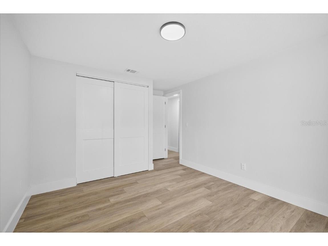 7905 Timberlane West Drive Tampa FL 33615 TB8443032 image23