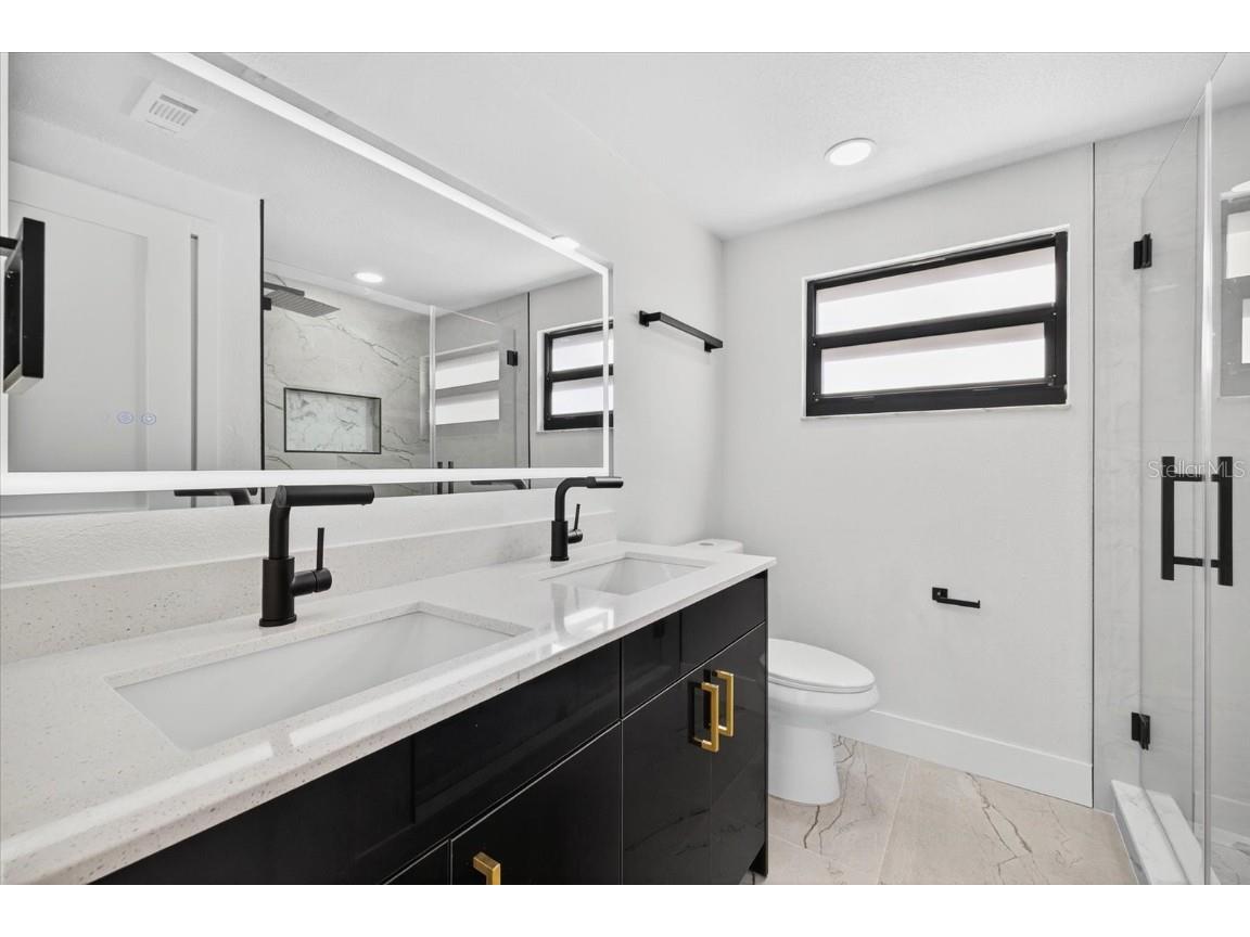 7905 Timberlane West Drive Tampa FL 33615 TB8443032 image24