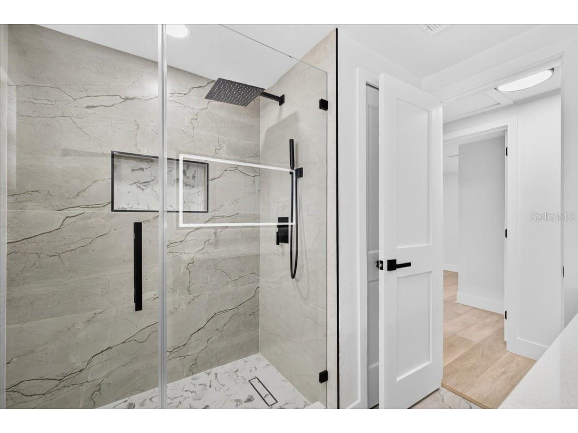 7905 Timberlane West Drive Tampa FL 33615 TB8443032 image25