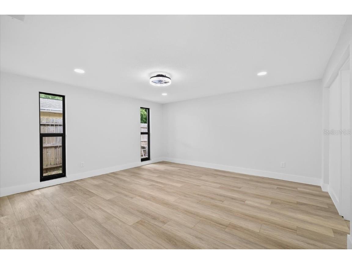 7905 Timberlane West Drive Tampa FL 33615 TB8443032 image32