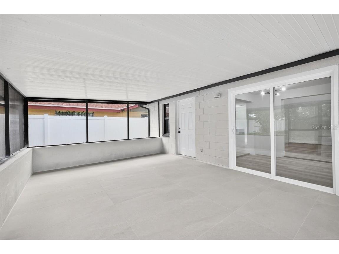 7905 Timberlane West Drive Tampa FL 33615 TB8443032 image40