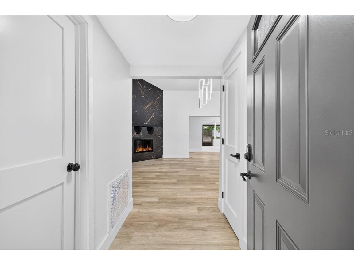 7905 Timberlane West Drive Tampa FL 33615 TB8443032 image5