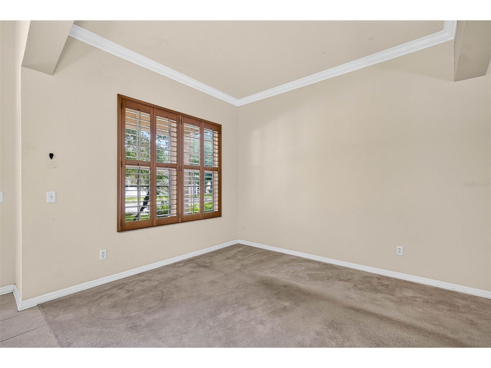 7906 Camden Woods Drive Tampa FL 33619 TB8529434 image11