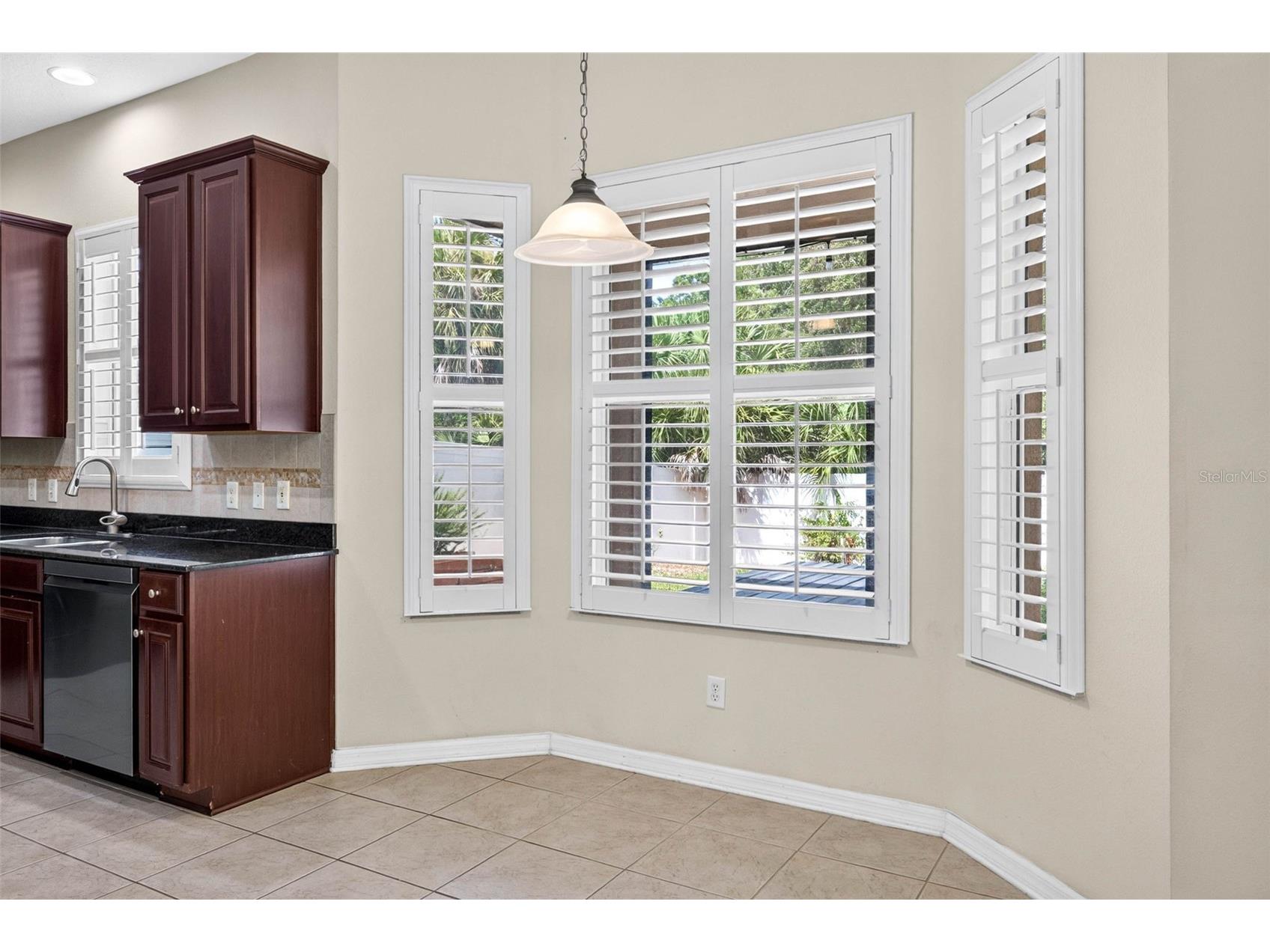 7906 Camden Woods Drive Tampa FL 33619 TB8529434 image24