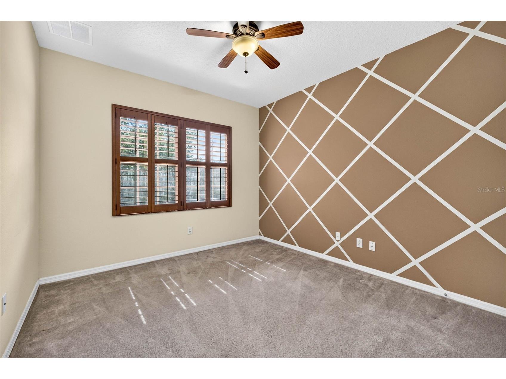 7906 Camden Woods Drive Tampa FL 33619 TB8529434 image41