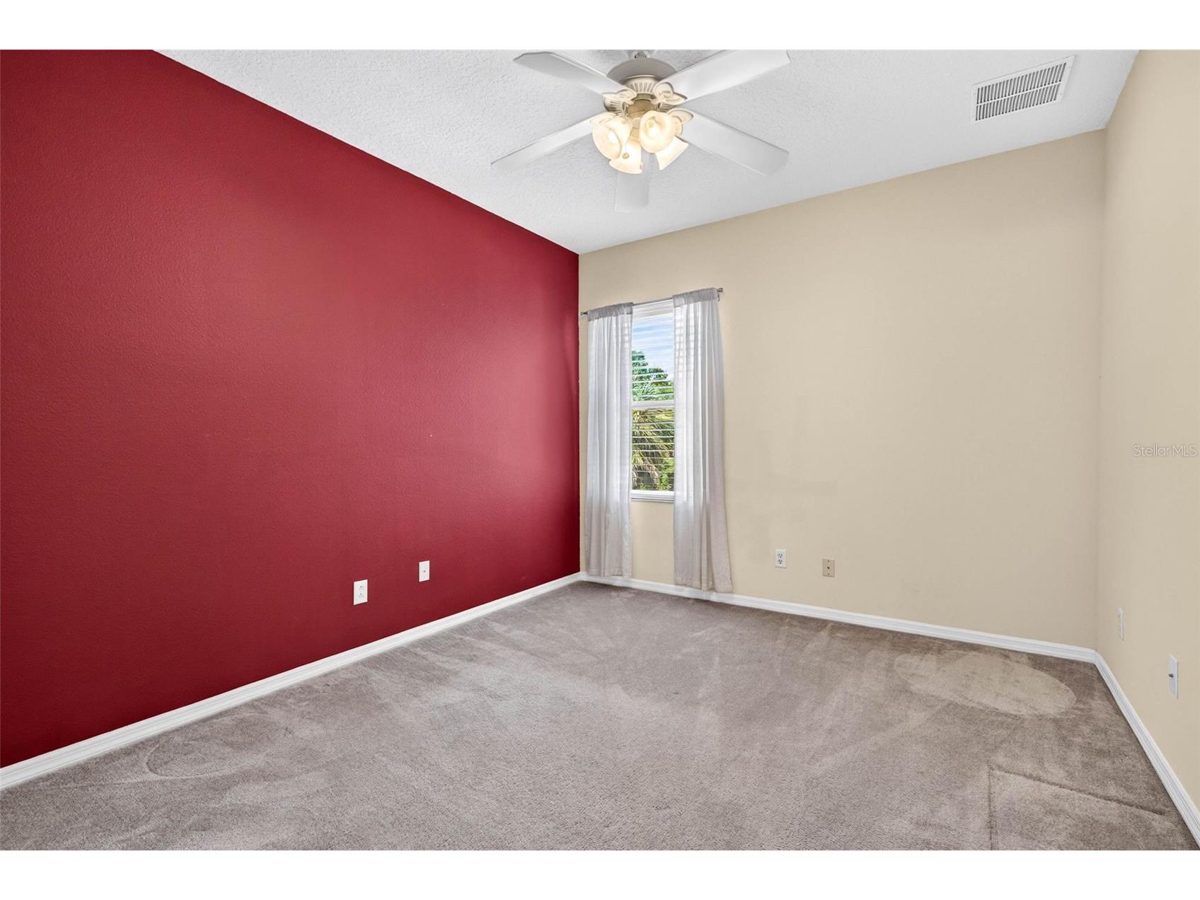 7906 Camden Woods Drive Tampa FL 33619 TB8529434 image44