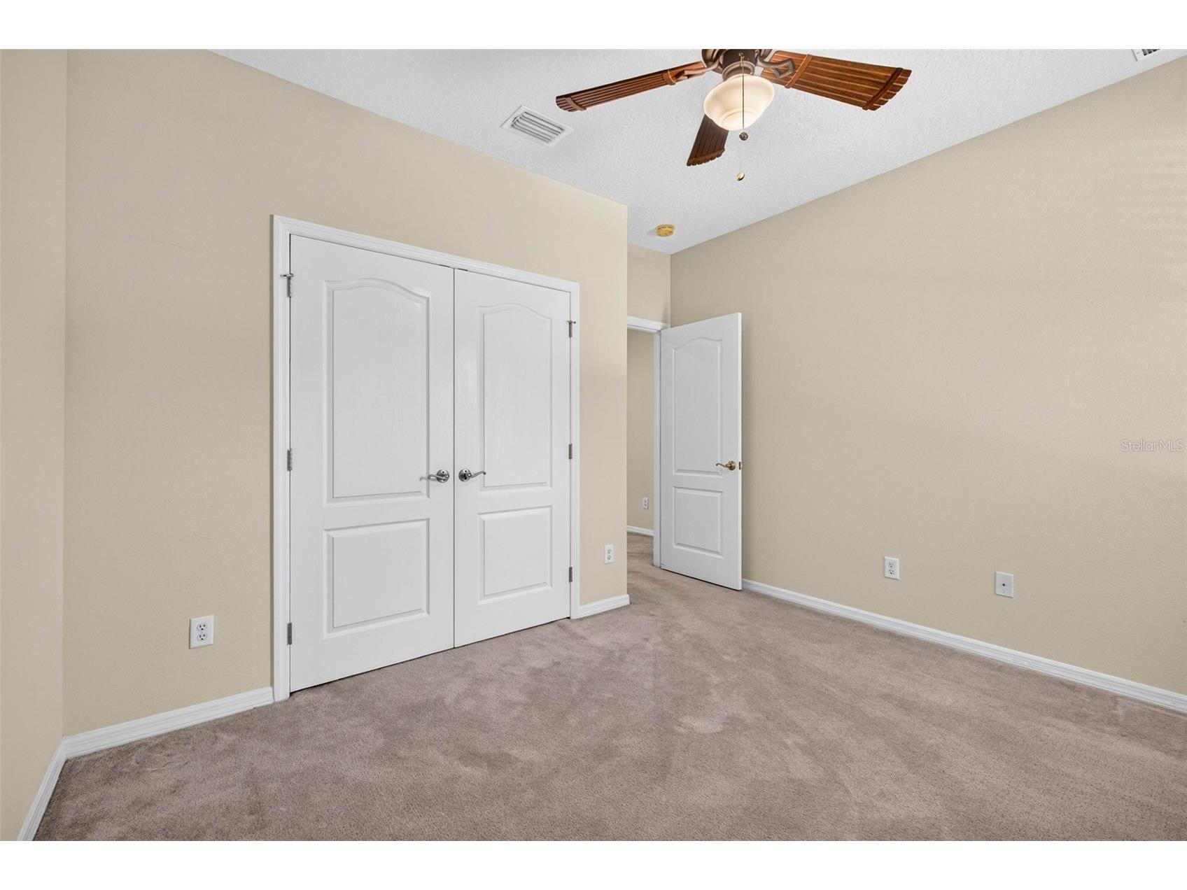 7906 Camden Woods Drive Tampa FL 33619 TB8529434 image48